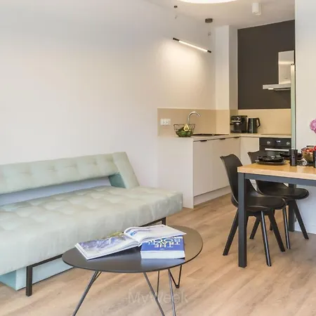 Factory Polanica, Myweek Apartman