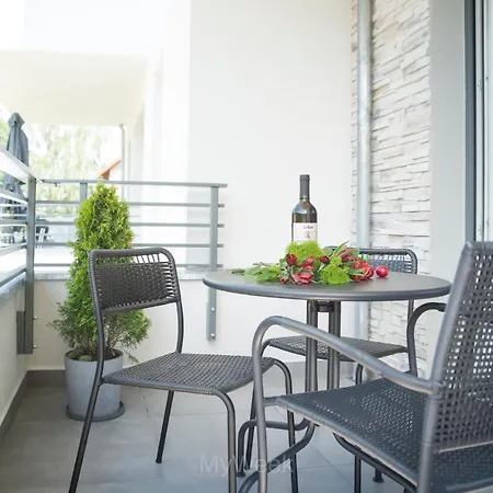 Factory Polanica, Myweek Apartman Polanica-Zdrój