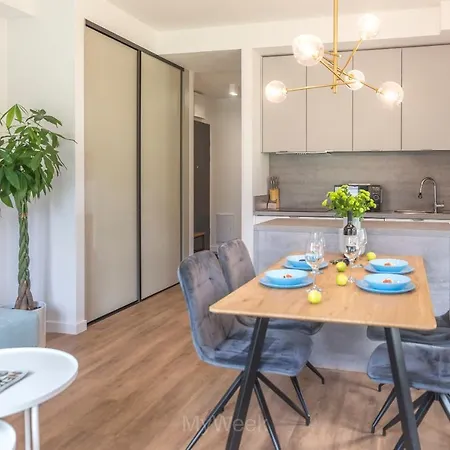 Apartman Factory Polanica, Myweek