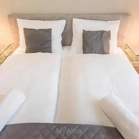 Factory Polanica, Myweek