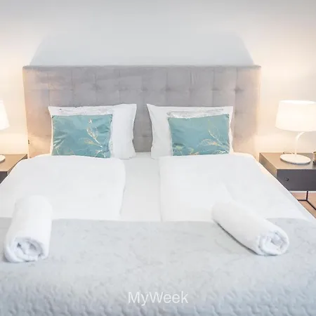 Factory Polanica, Myweek Apartment