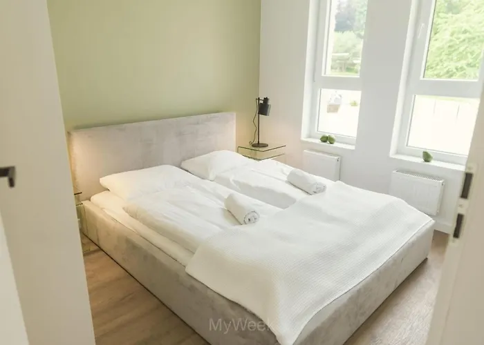 Factory Polanica, Myweek דירה