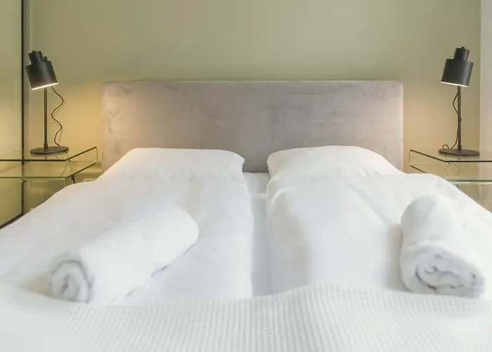 Factory Polanica, Myweek