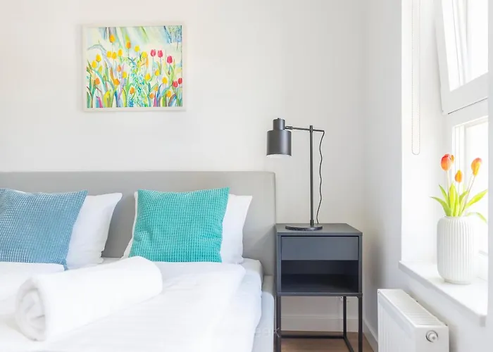 Factory Polanica, Myweek דירה פולניסה-ז'דוז'