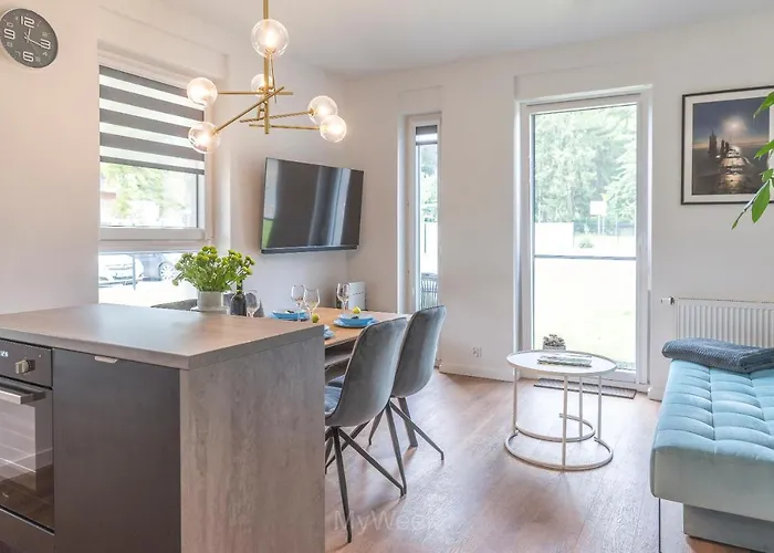 Factory Polanica, Myweek