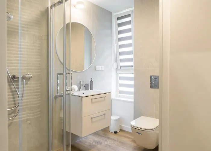 Factory Polanica, Myweek