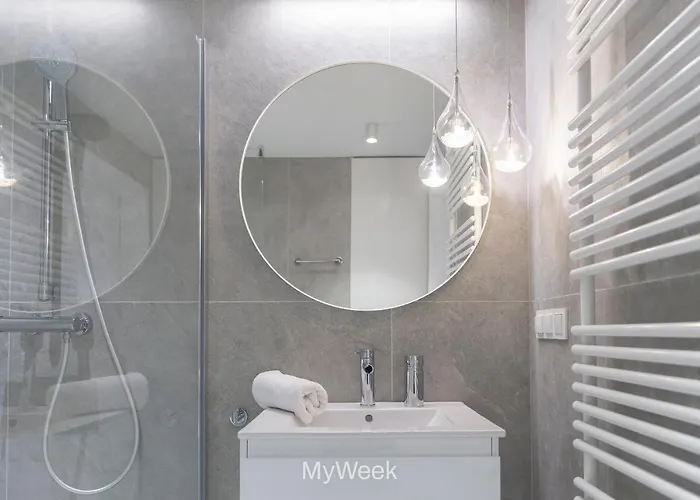 Factory Polanica, Myweek * פולניסה-ז'דוז'